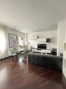 Delightful apartment within walking distance of the center - Image 3