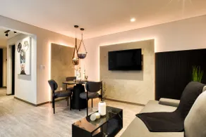 Premium Apt | Rooftop+Near Luxury Dining Spots - Image 4