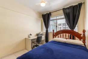 Central Apartment with Style and Perfect Location - Image 5