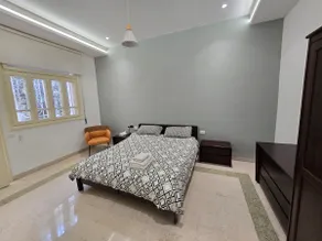 Downtown Living | 1-Bedroom Urban Retreat - No.3 - Image 5