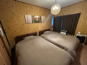 Hilltop Inn: A house on a hill overlooking Hakodate Port, Hakodate Ropeway Station and tourist attractions within walking distance - Image 3