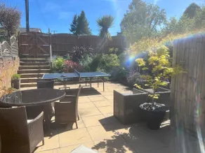 The Cottage, with Superking bed & private patio - Image 4