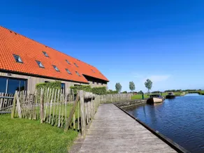 Stylish Frisian Villa with Garden - Image 2