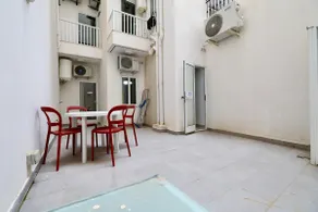 Sliema Apartment with Seaviews - Image 5