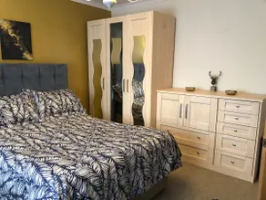 2 Bedroom Luxury Home near Bath - Image 3