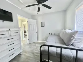 Ocean Eyes | 1/2 mi to Beach, Pet-Friendly, A/C - Image 4