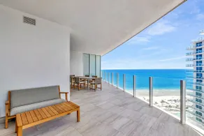 LUXE Four Seasons Beachfront Resort Oceanview Unit - Image 4