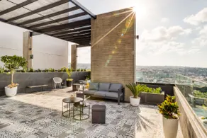 Prime Duplex Loft | TOP Rooftop+Near Nightlife - Image 4