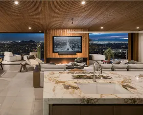 Skyeview - Award-Winning Mountaintop Oasis - Image 4