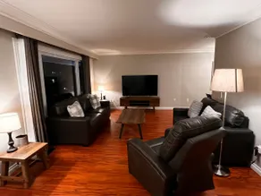 Main floor, 3 Bedroom home. Come relax! - Image 5