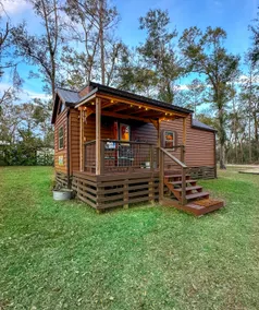Suwannee River Hide Away Cabin - Image 2
