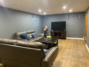 Spacious Home Central-Lincoln. Key less - Image 5