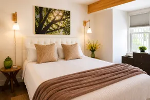 The perfect APT near everything! - Image 4