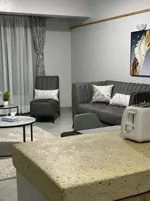 Chic Stay | Bright & Cozy 2 bdrm - Image 5