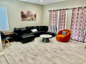 Cozy 4 bedroom villa near Chinese supermarket (Dahua, 168) PIH Medical Building - Image 3