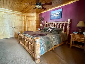 Northwoods log cabin get away! - Image 5