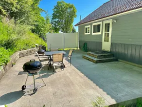 Pictured Rocks Basecamp Cottage! Private backyard - Image 3