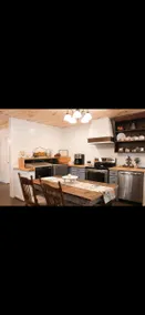 The Farmhouse at Annie Acres - Image 3