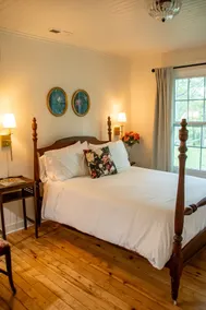 Sugar Ranch, peaceful horse farm and pond retreat. - Image 5