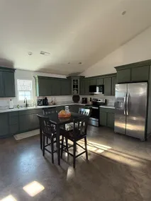 Bloomfield Bungalow - Image 4