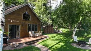 Spacious Summer Escape on Channel - Image 2