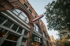 Historic loft in Pioneer Square - Image 5