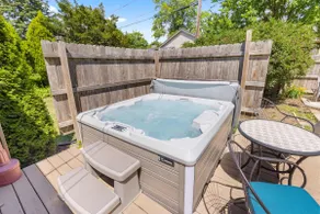 Arcade • Hot Tub • Movie Room Themed House - Image 2