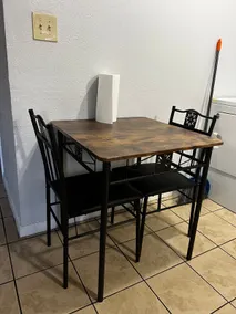 Comfortable Condo in High point - Image 3