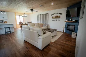 Saint James Blue Heron House - Image 2