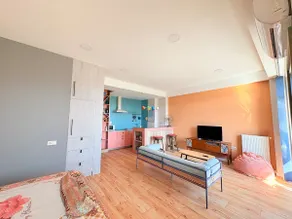 Colorful Studio - Image 2