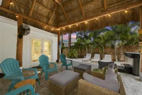 Palm Harbor Retreat: HotTub, TikiHut, Nr Clearwater - Image 2