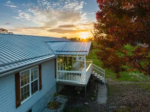 Thuja Hideaway | New River Gorge Escape - Image 5