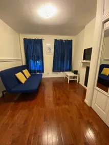Compact 1BDR-sleeps 4-Times SQ - Image 2