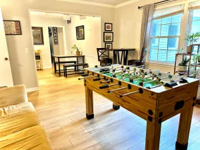 Entire 2 BR Home in Midtown - Image 3