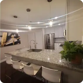 Spacious Enclave/4BR/Convention Ctr<1M/Crib/BBQ/10 - Image 2