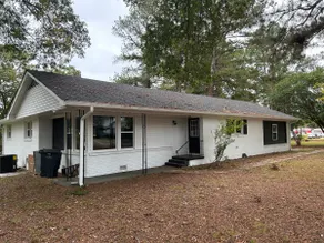 The Family Inn - Freshly Renovated 4bed 3bath - Image 2