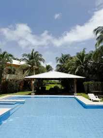 Ocean Paradise Beachfront Penthouse Bungalow - Image 2