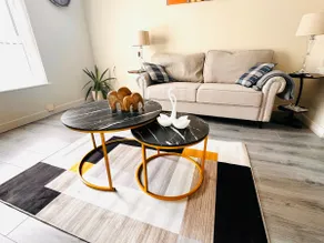 Modern 1-Bed Flat Near Northampton General Hopital Town Centre & M1 - Image 4