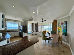 301 Oyster Schelles Umhlanga Rocks - Image 5