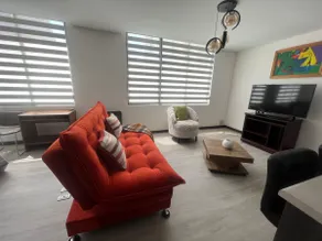 Centrally located and comfortable loft - Image 3