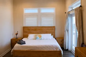 Stunning Ocean Views, Sleeps 10, New Build, Beach! - Image 5