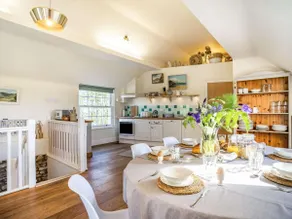 3 Bed in Bridgend oc-57715 - Image 3