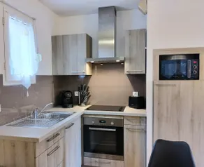 2* apartment, quiet and close to the city center. - Image 3