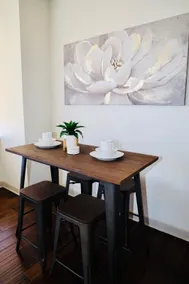 Farmhouse 1BR | World Cup | Parking Included - Image 3