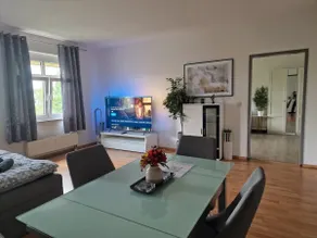 Central two-room apartment - Image 2