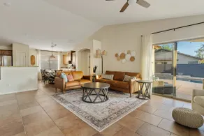 Sunny Poolside Golf Haven Heated Pool 4Bed 2Bath - Image 4