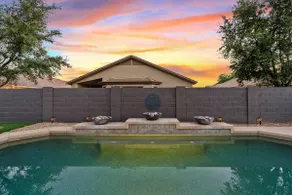 Sunny Poolside Golf Haven Heated Pool 4Bed 2Bath - Image 5