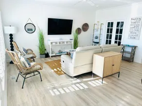 NY LISTE! Glimrende opdateret OCEANFRONT Condo på øverste etage på Ocean Club Resort - Image 2