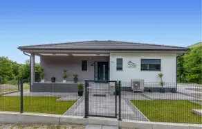 3 Bedroom Beautiful Home In Seliste Dreznicko - Image 2