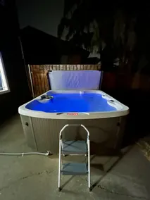 Mid-Century Retreat | Hot Tub, Sauna, EV Charger - Image 4